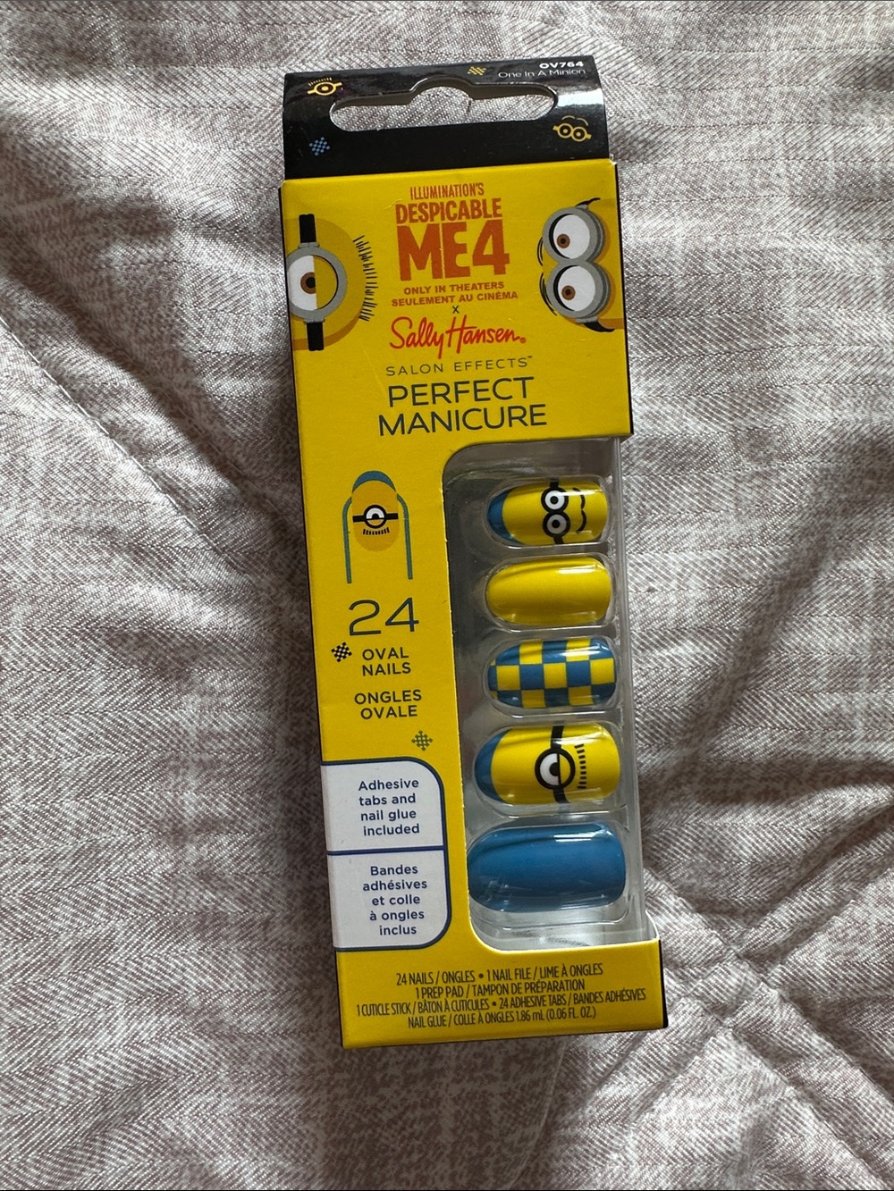 Sally Hansen Salon Effects Minion-Inspired Press-On Nails in Yellow & Blue